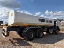 Powerstar VX2628 18000L JBL Equipment