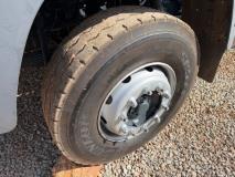 Powerstar VX2628 18000L JBL Equipment