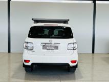 Nissan Patrol 5.6 V8 LE Premium 4WD Rola Motors Mercedes-benz