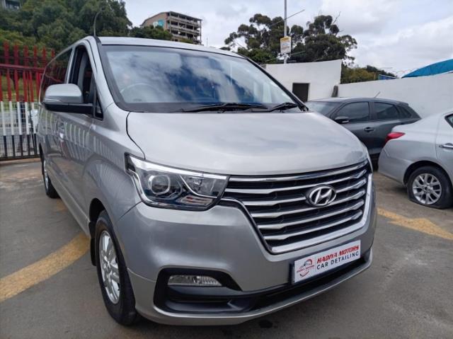 Hyundai H-1 2.5CRDi Elite 12-Seater Hadiya Motors Car Detailing
