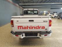 Mahindra Pik Up 2.2 mHAWK S6 REFRESH P/U S/C Mahindra Montana