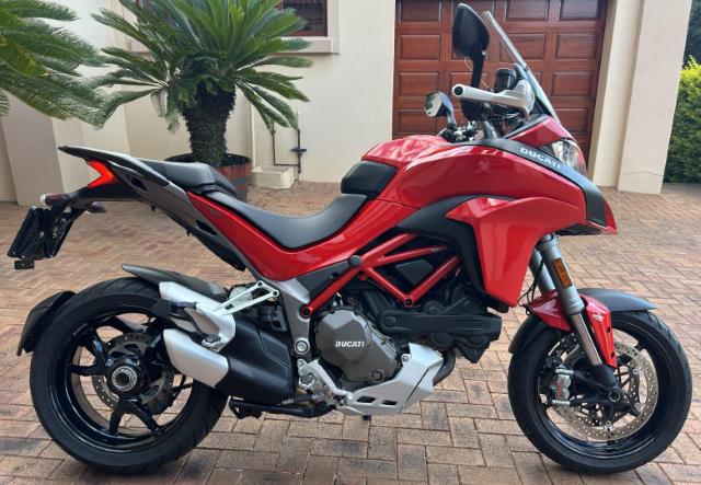 Ducati Multistrada 1200S Touring
