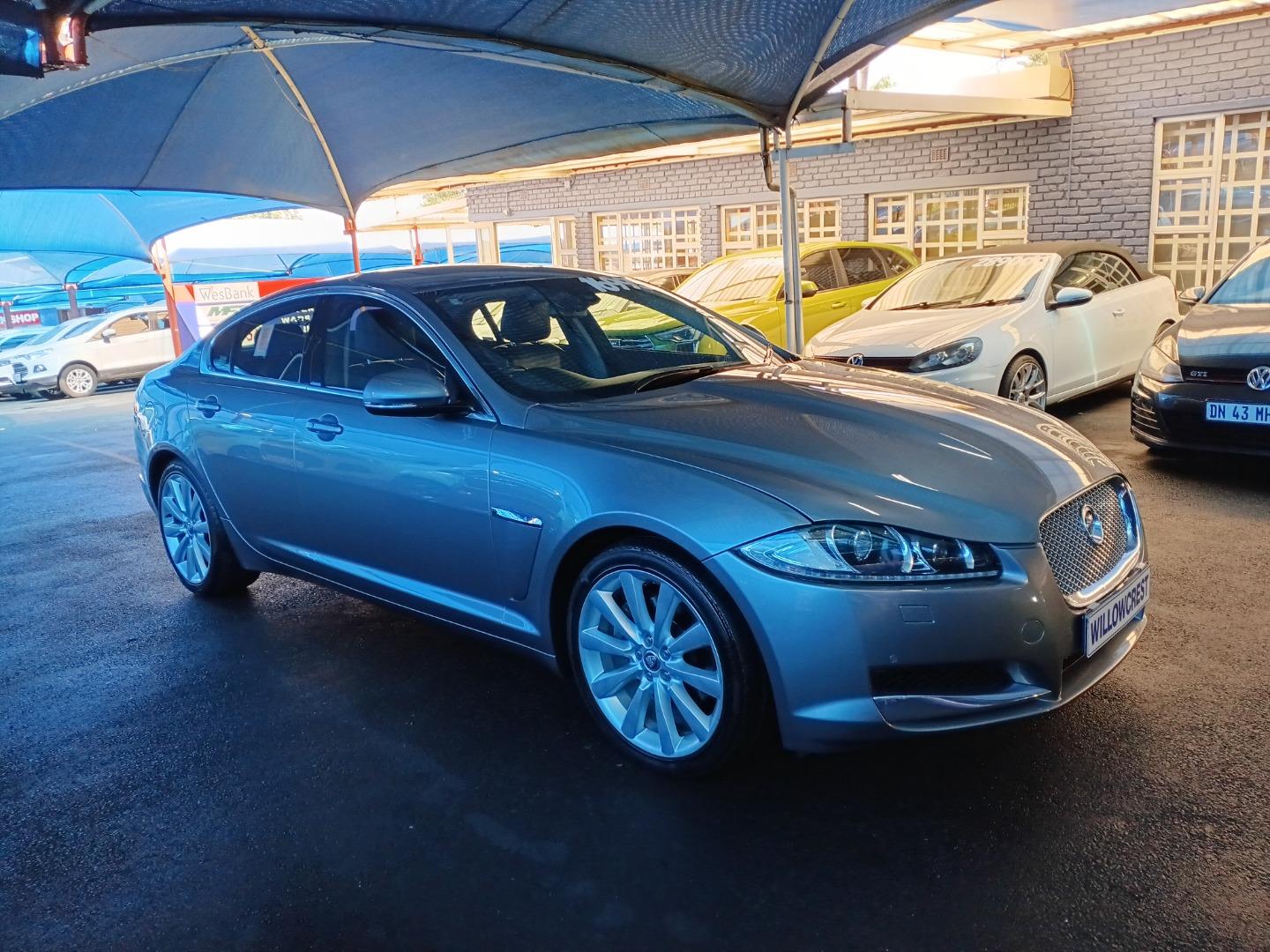 Jaguar XF 2.0 i4 Premium Luxury Willowcrest Motors