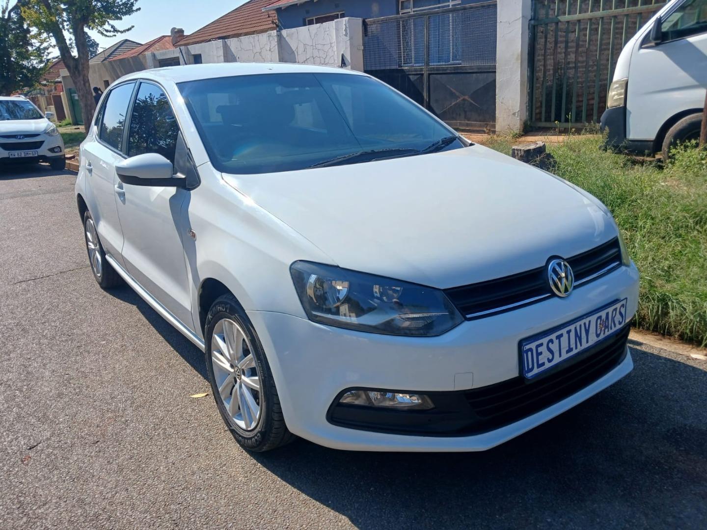2020 Volkswagen Polo Vivo Hatch 1.6 Comfortline Auto