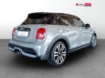 MINI Hatch Cooper S Hatch 5-Door BMW Fourways