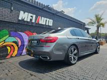 BMW 7 Series 740i M Sport MFI Auto