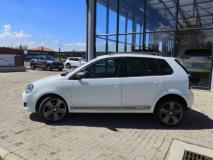 Volkswagen Polo Vivo Maxx 1.6 New Market Motor Co.