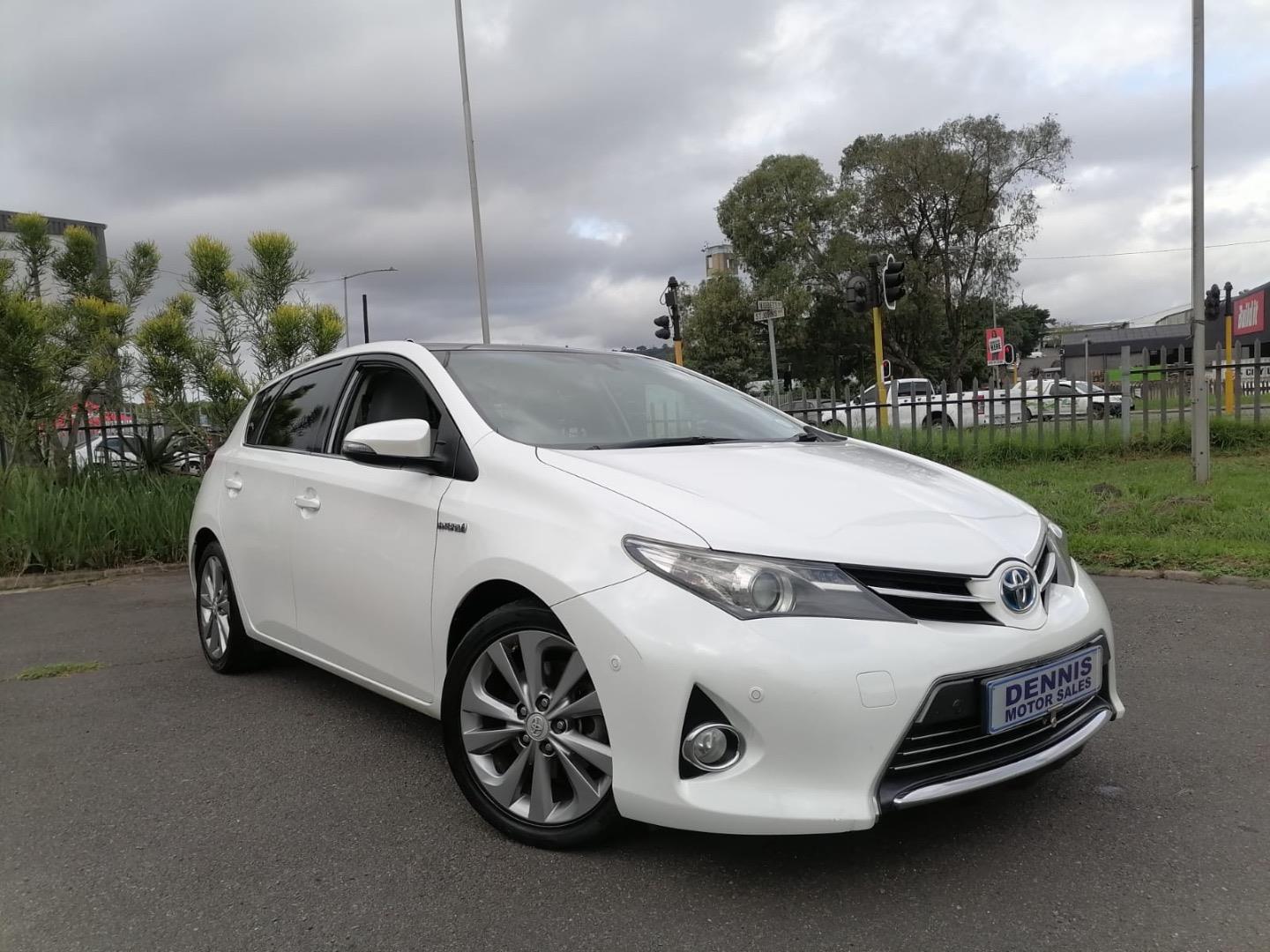 Toyota Auris Hybrid XR C Dennis Motor Sales CC
