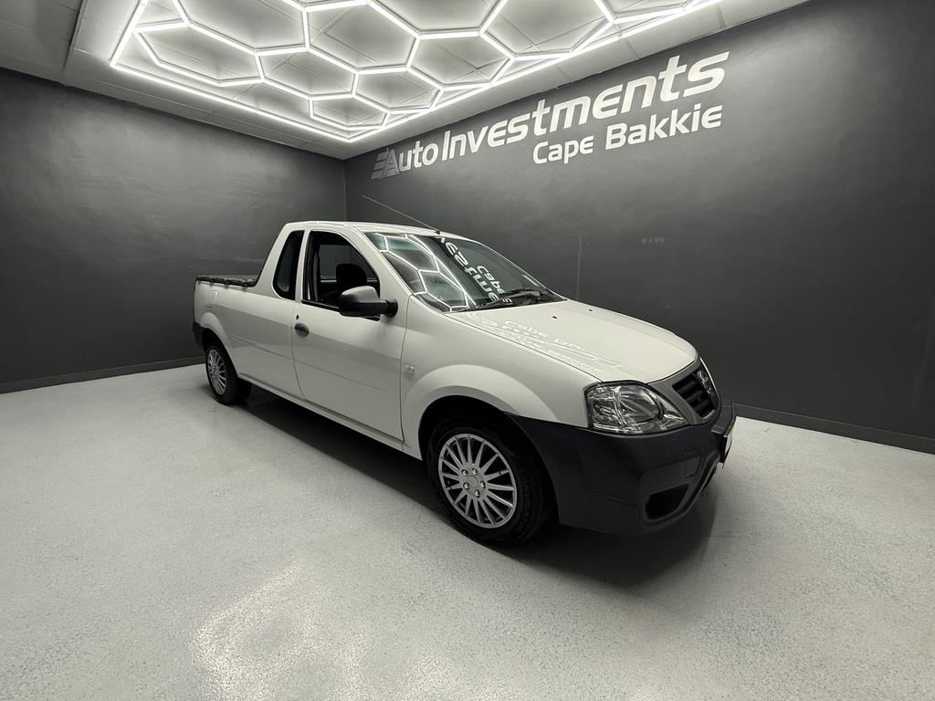 Nissan NP200 1.6i (Aircon) Safety Pack Cape Bakkie
