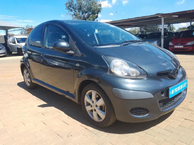 Toyota Aygo 1.0 Fresh MI Premium Cars