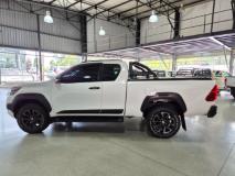 Toyota Hilux 2.8GD-6 Xtra Cab Legend Auto Stander Motors