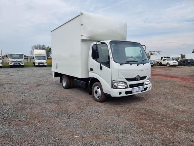 Toyota Dyna 150 Motordeal