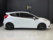 Ford Fiesta ST iDrive Online