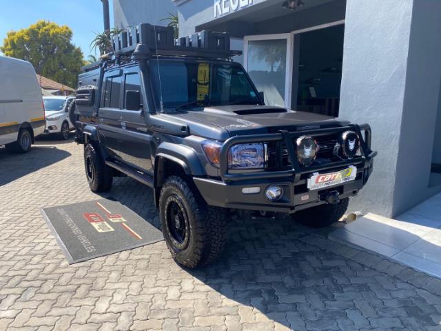 Toyota Land Cruiser 79 4.5D-4D LX V8 Double Cab Car Rep