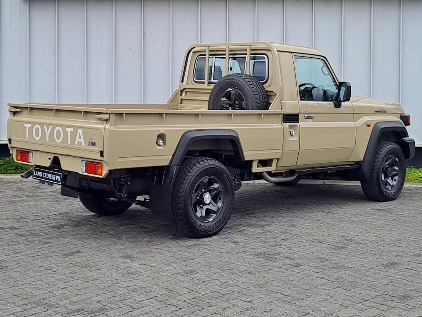 Toyota Land Cruiser 79 2.8GD-6 Single Cab Auto Rola Toyota Somerset West New