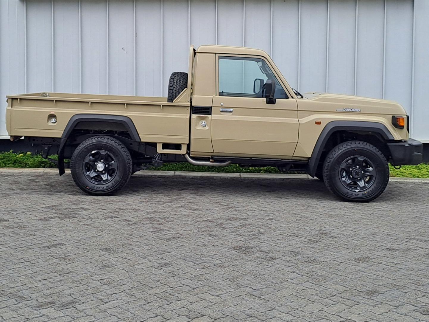 Toyota Land Cruiser 79 2.8GD-6 Single Cab Auto Rola Toyota Somerset West New