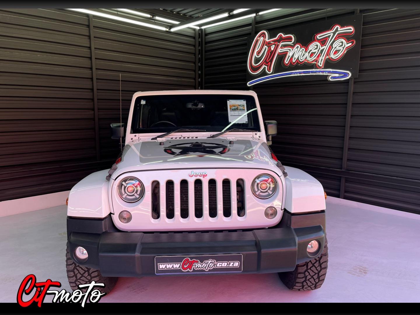 Jeep Wrangler Unlimited 3.6L Sahara Cit Moto