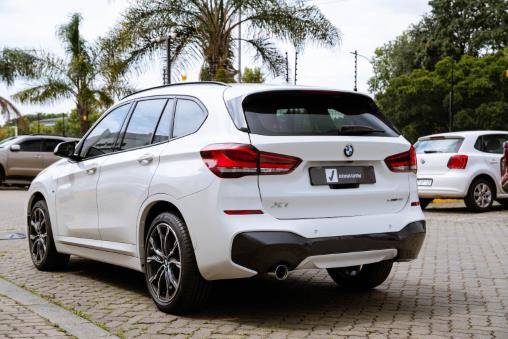 BMW X1 sDrive18i M Sport Freeway Toyota