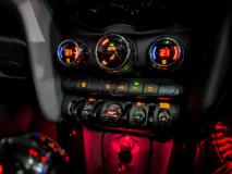 MINI Hatch Cooper S Hatch 3-Door Sports-Auto Platinum Wheels