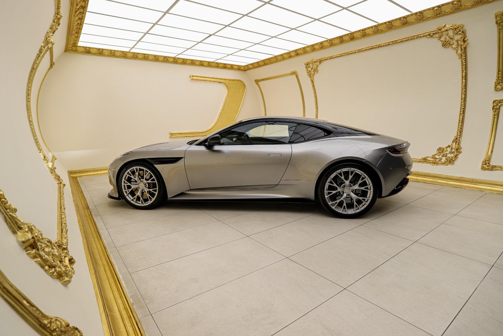 Aston Martin DB12 Coupe Dadas Motorland