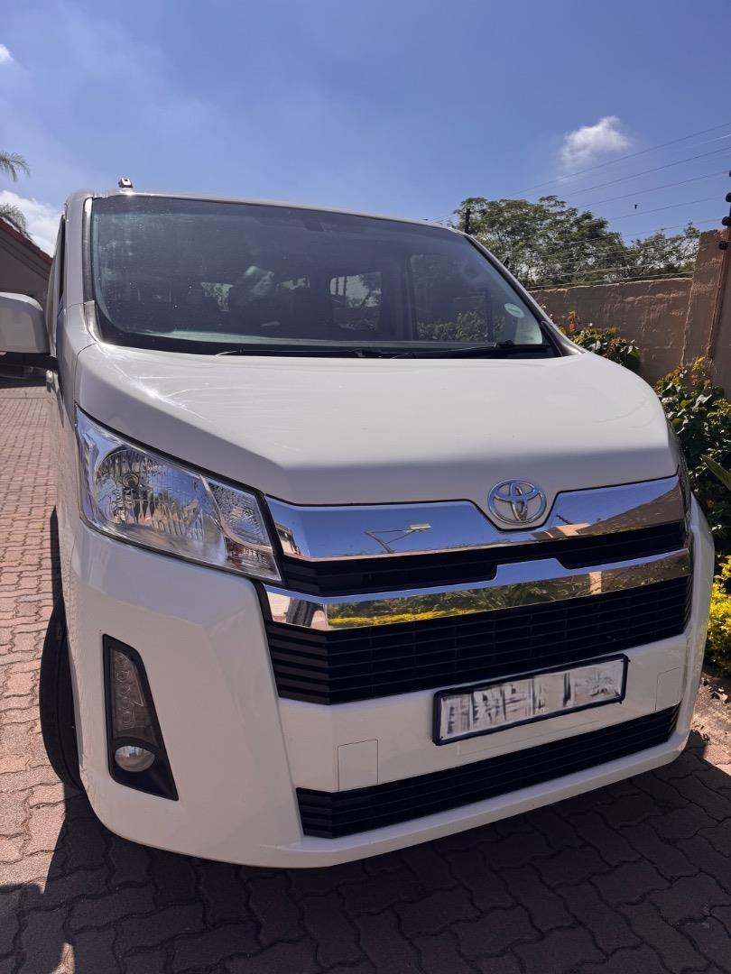 2019 Toyota Quantum 2.8 LWB Bus 11-Seater GL for sale