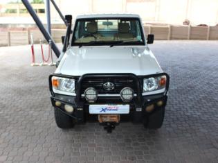 2012 Toyota Land Cruiser 79 Land Cruiser 79 4.0 V6 for sale