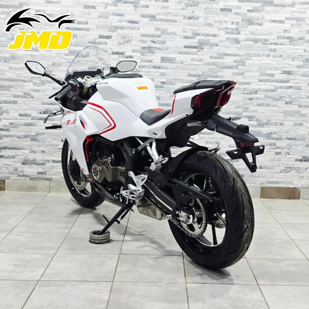 QJ Motor SRK 421 RR JMD Motorcycles