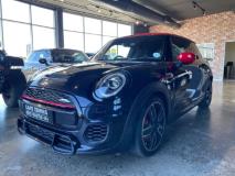 MINI Hatch John Cooper Works Hatch 3-Door Cape Towns Most Wanted 4x4