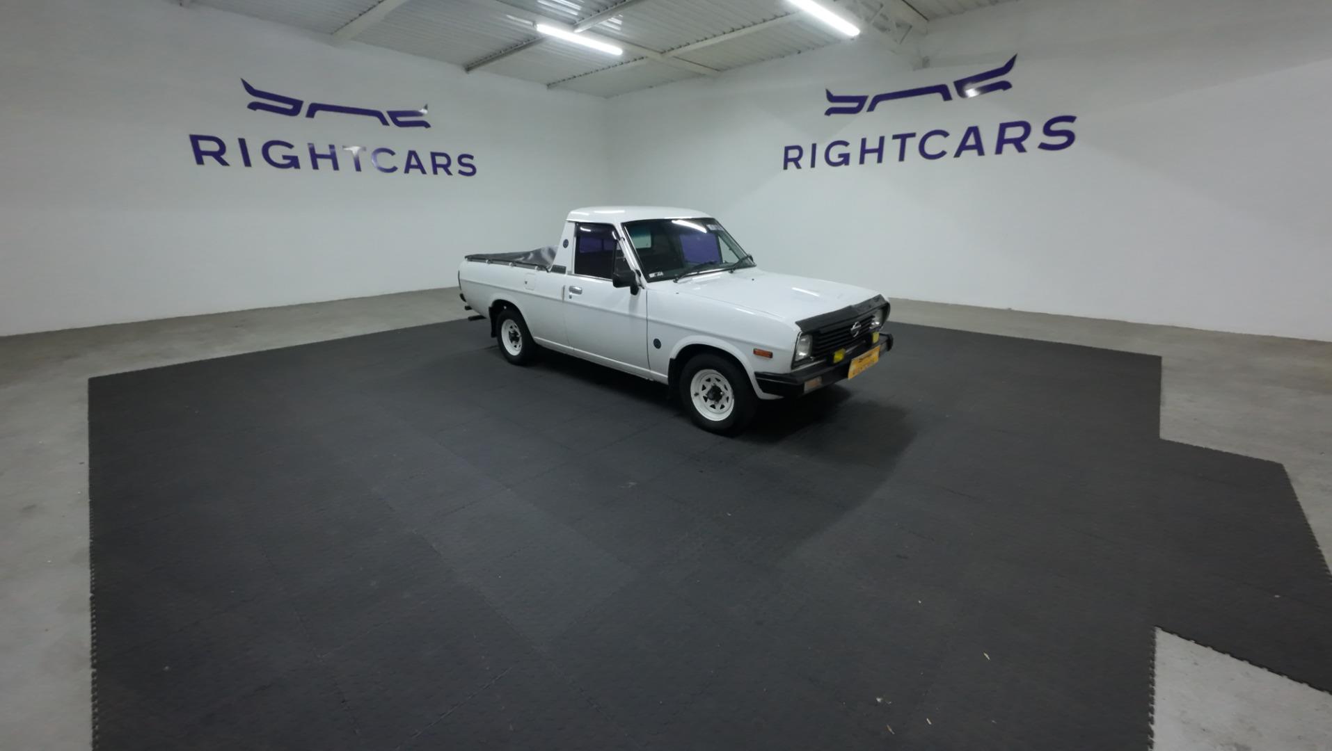 Nissan 1400 1400 Right Cars