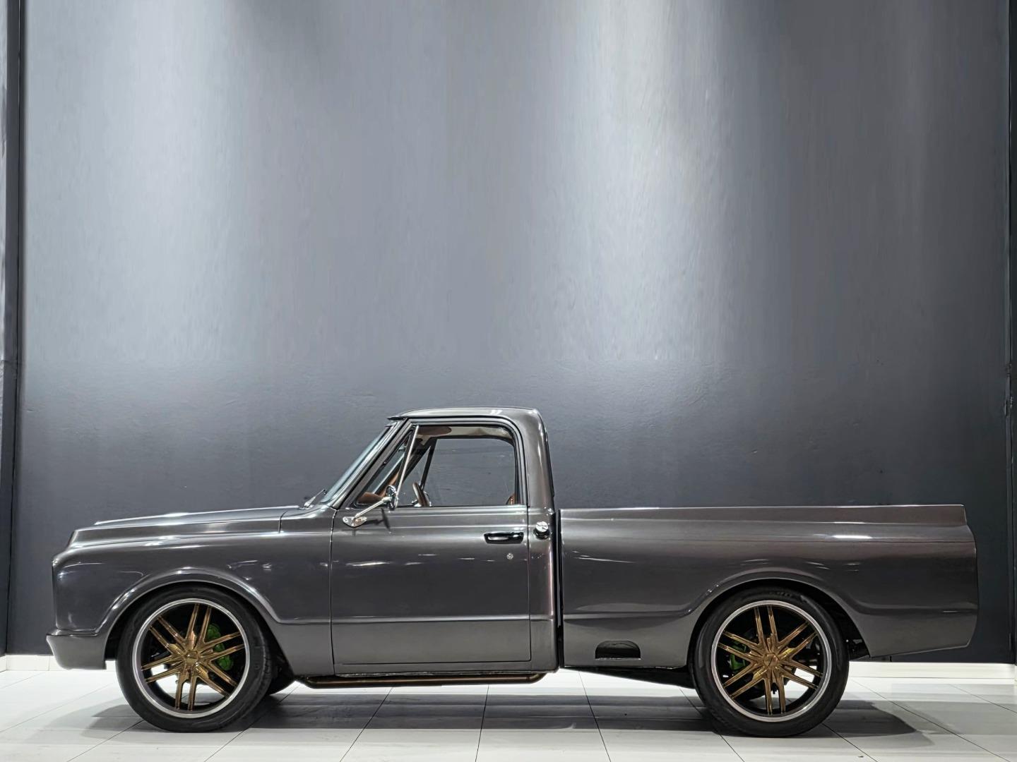 Chevrolet C10 6.0 LTR LS2 Carshop Rivonia