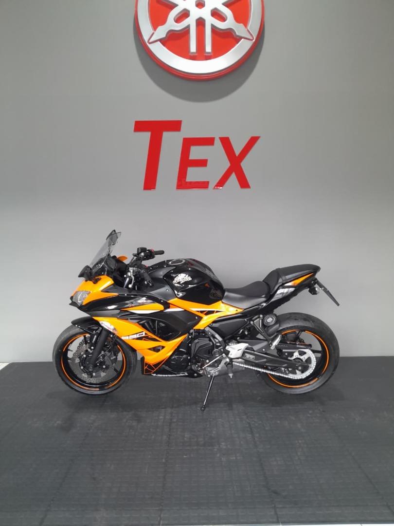 Kawasaki NINJA 650 Manual for sale in George - ID: 28503352