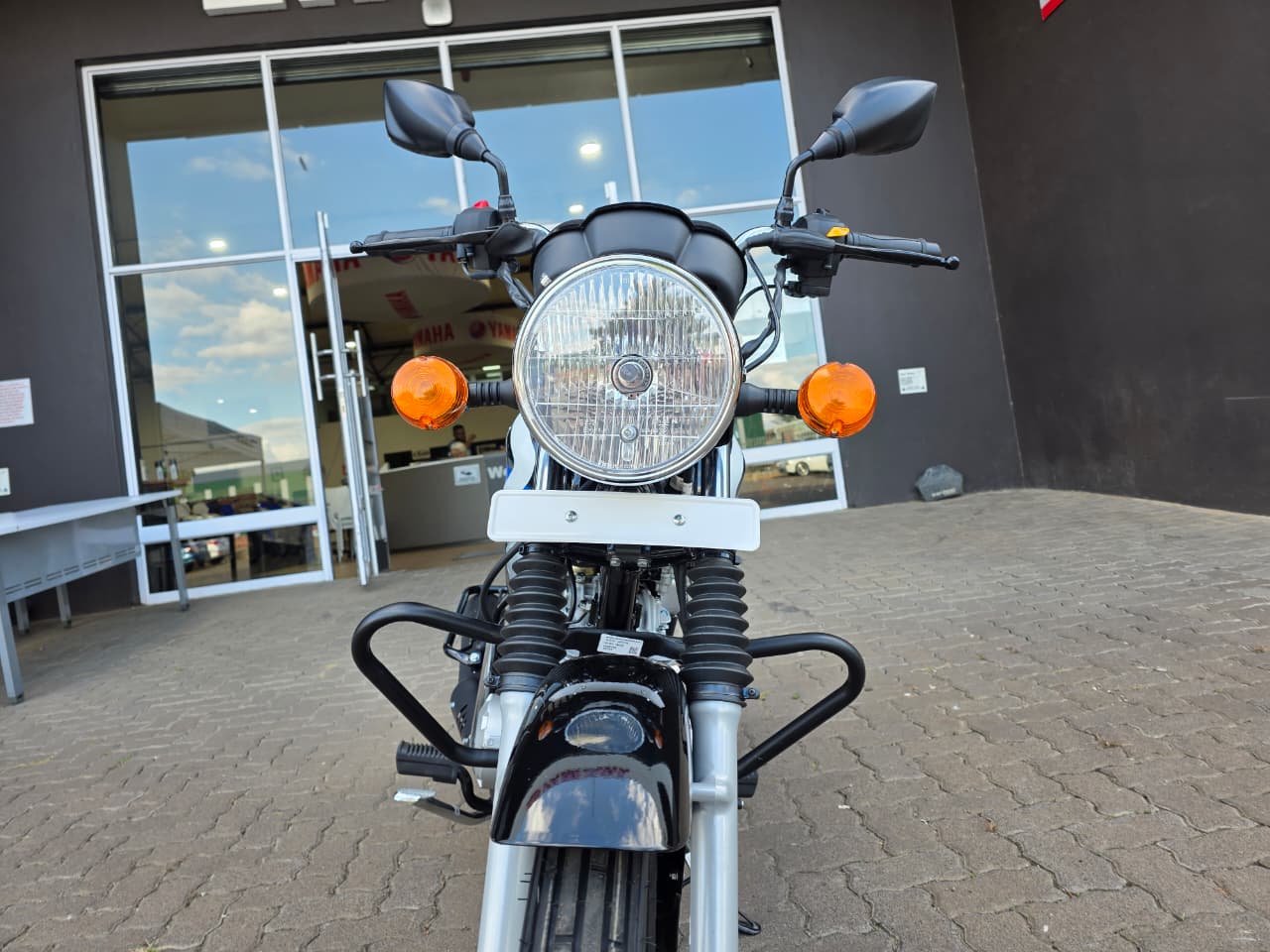 TVS HLX HLX 125 Refresh Linex