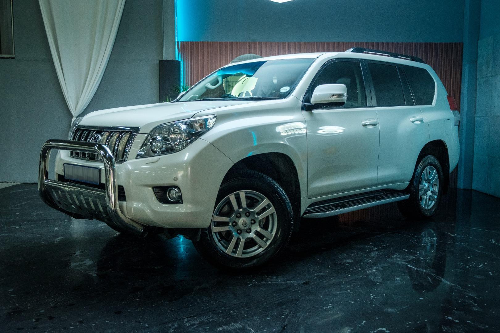 Toyota Land Cruiser Prado 3.0DT VX Mad Cars