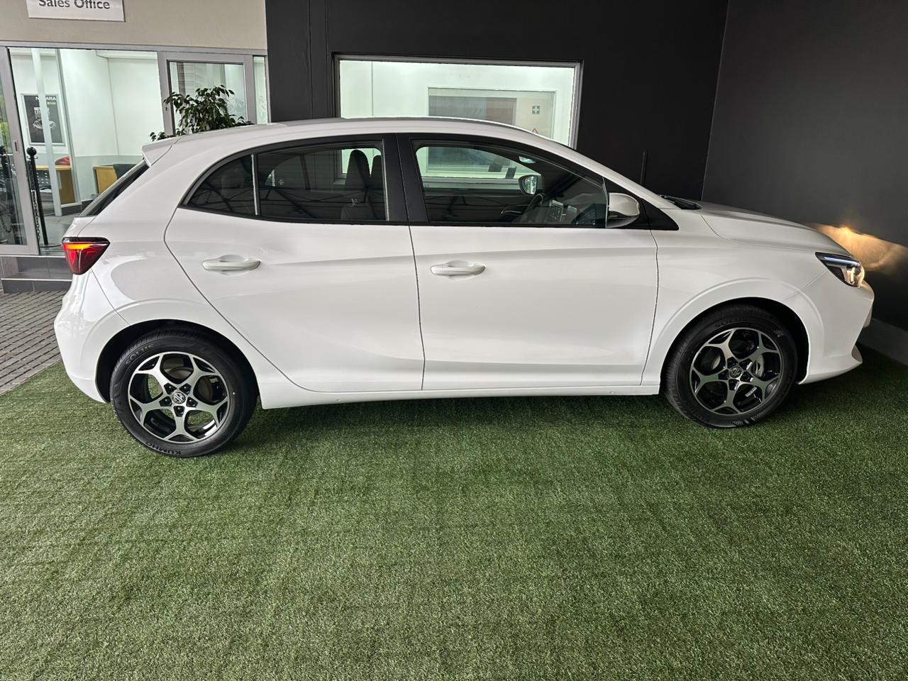 MG MG3 1.5 Comfort Manual Nissan The Glen