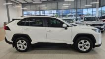 Toyota RAV4 2.0 GX Auto GWM Haval Mobeni