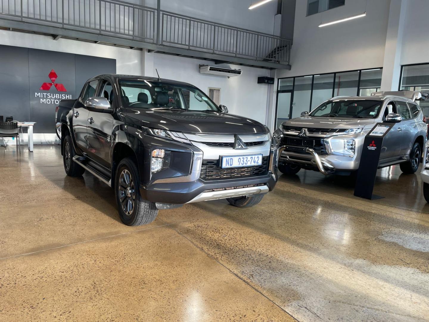 Mitsubishi Triton 2.4DI-D Double Cab 4x4 Auto Hyundai Mobeni