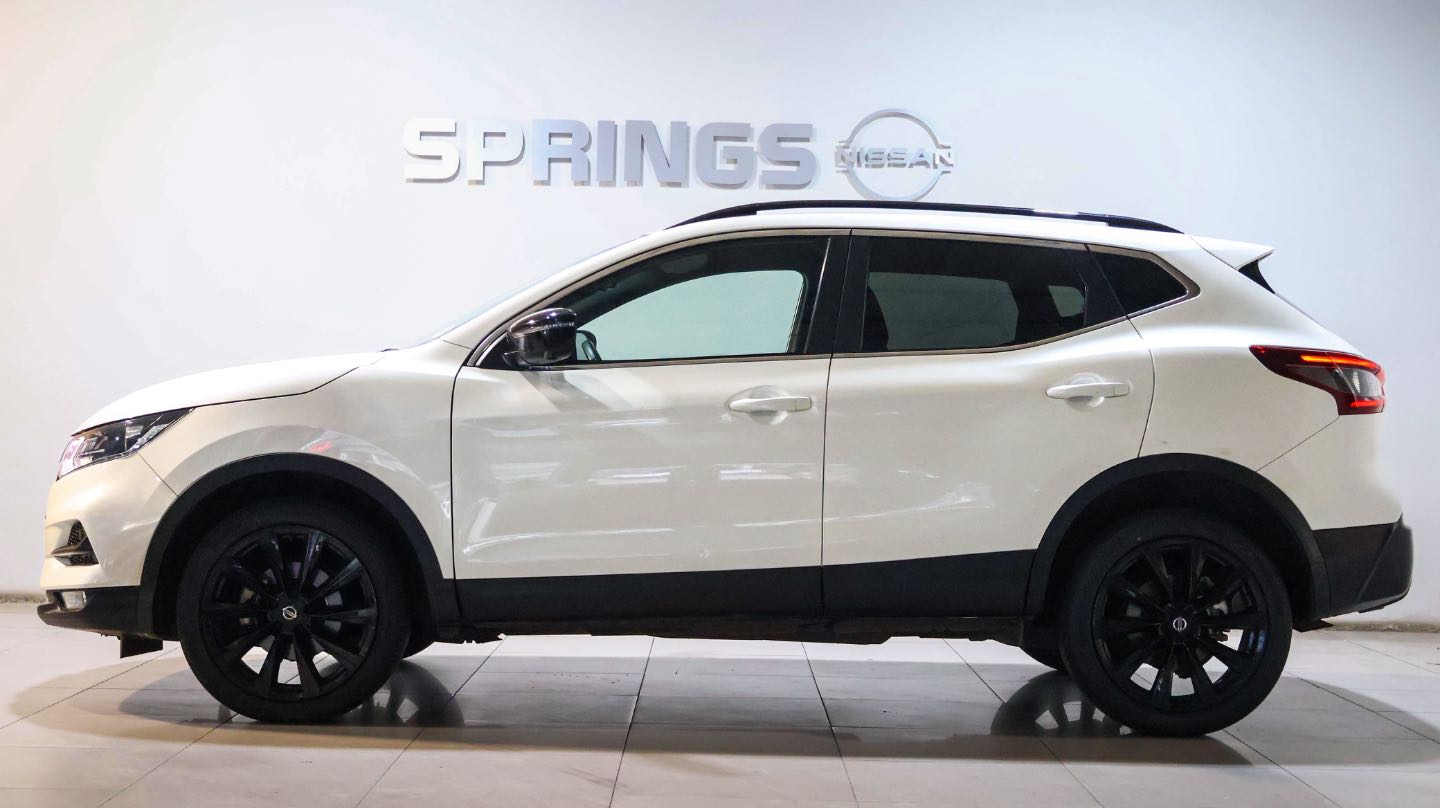 Nissan Qashqai 1.2T Midnight Edition Nissan Springs