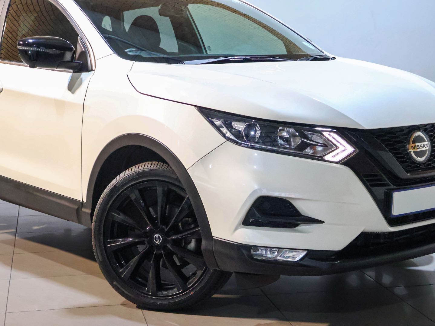 Nissan Qashqai 1.2T Midnight Edition Nissan Springs
