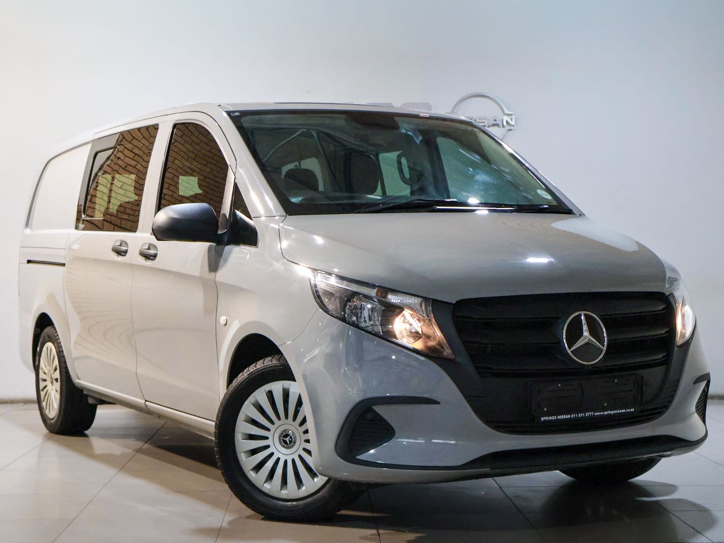 Mercedes-Benz Vito 116 CDI Mixto Pro Crewcab Auto Nissan Springs