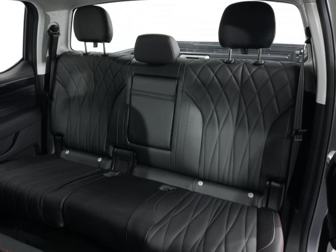 Foton Tunland V7 2.0TD Double Cab VLX CMH Nissan Foton Mitsubishi Renault Midrand