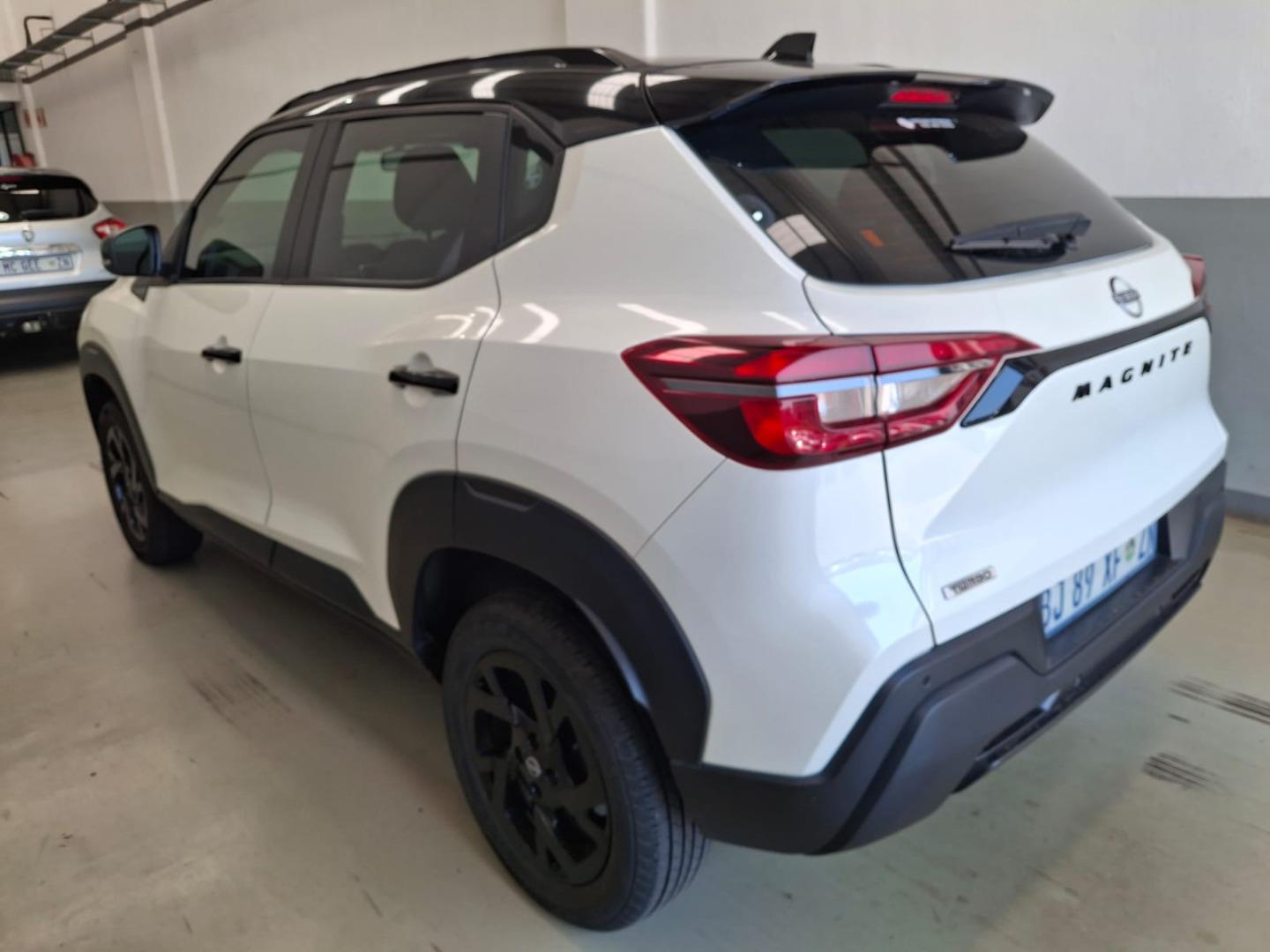 Nissan Magnite 1.0 Turbo Kuro Hyundai Ballito
