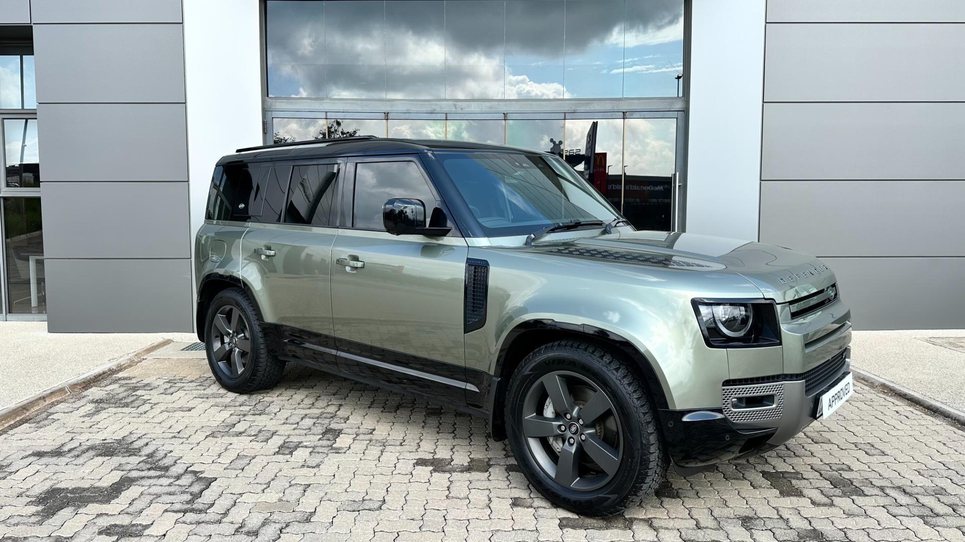 Land Rover Defender 110 D300 X-Dynamic HSE Jaguar Land Rover Limpopo