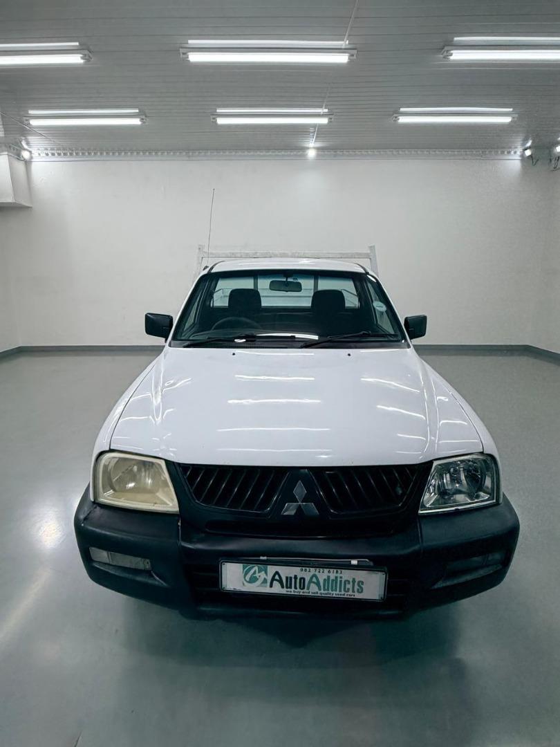 Mitsubishi Colt 2000 Auto Addicts