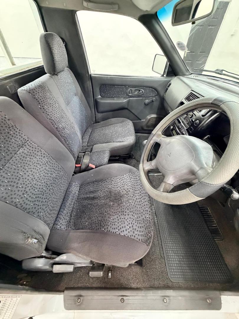 Mitsubishi Colt 2000 Auto Addicts