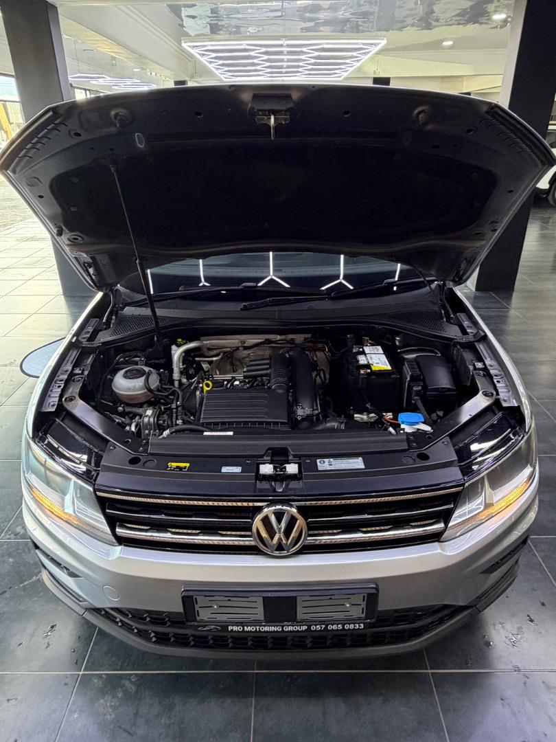 2019 Volkswagen Tiguan thumbnail 12