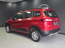 Renault Triber 1.0 Dynamique Hi-5 Auto