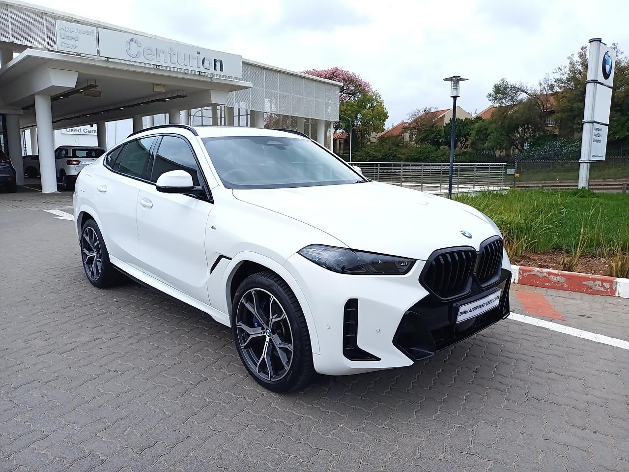 2025 BMW X6 xDrive30d M Sport Pro (G06)