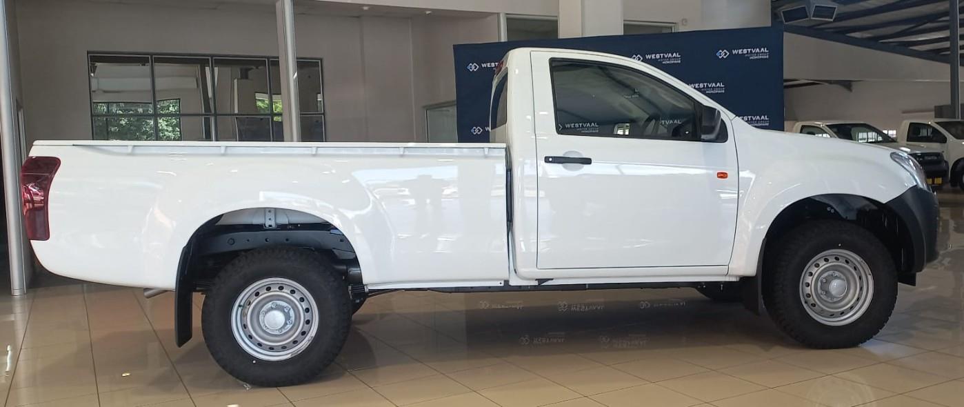 Isuzu D-Max Gen 6 250 Single Cab Fleetside Safety for sale in