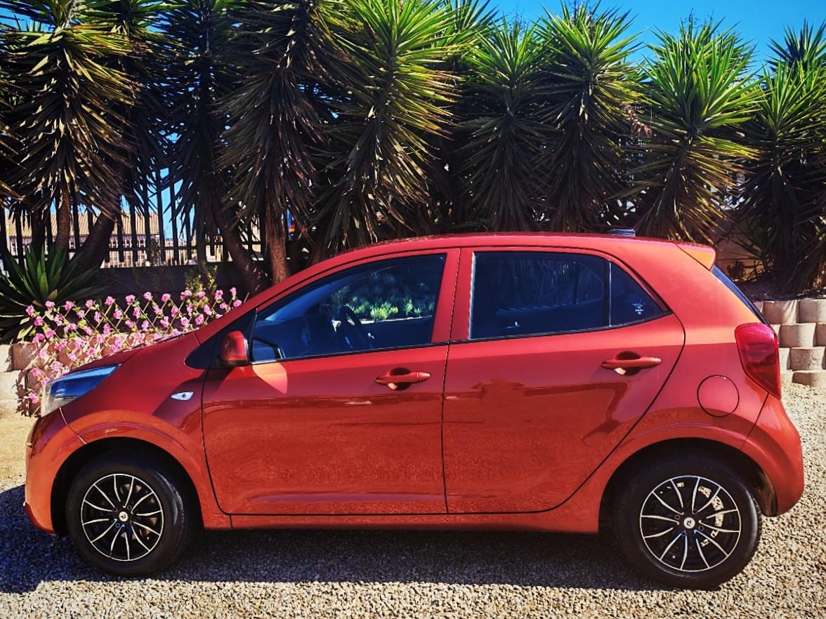 Kia Picanto 1.0 STREET Weskaap Motors
