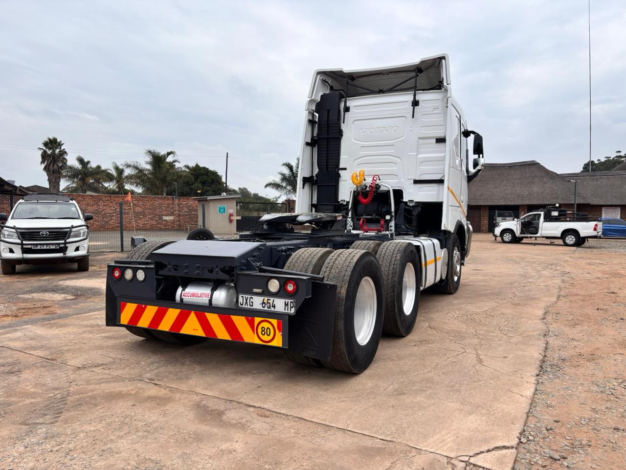 Volvo FH 440 TRUCK TRACTOR Rokon Truck and Plant Sales